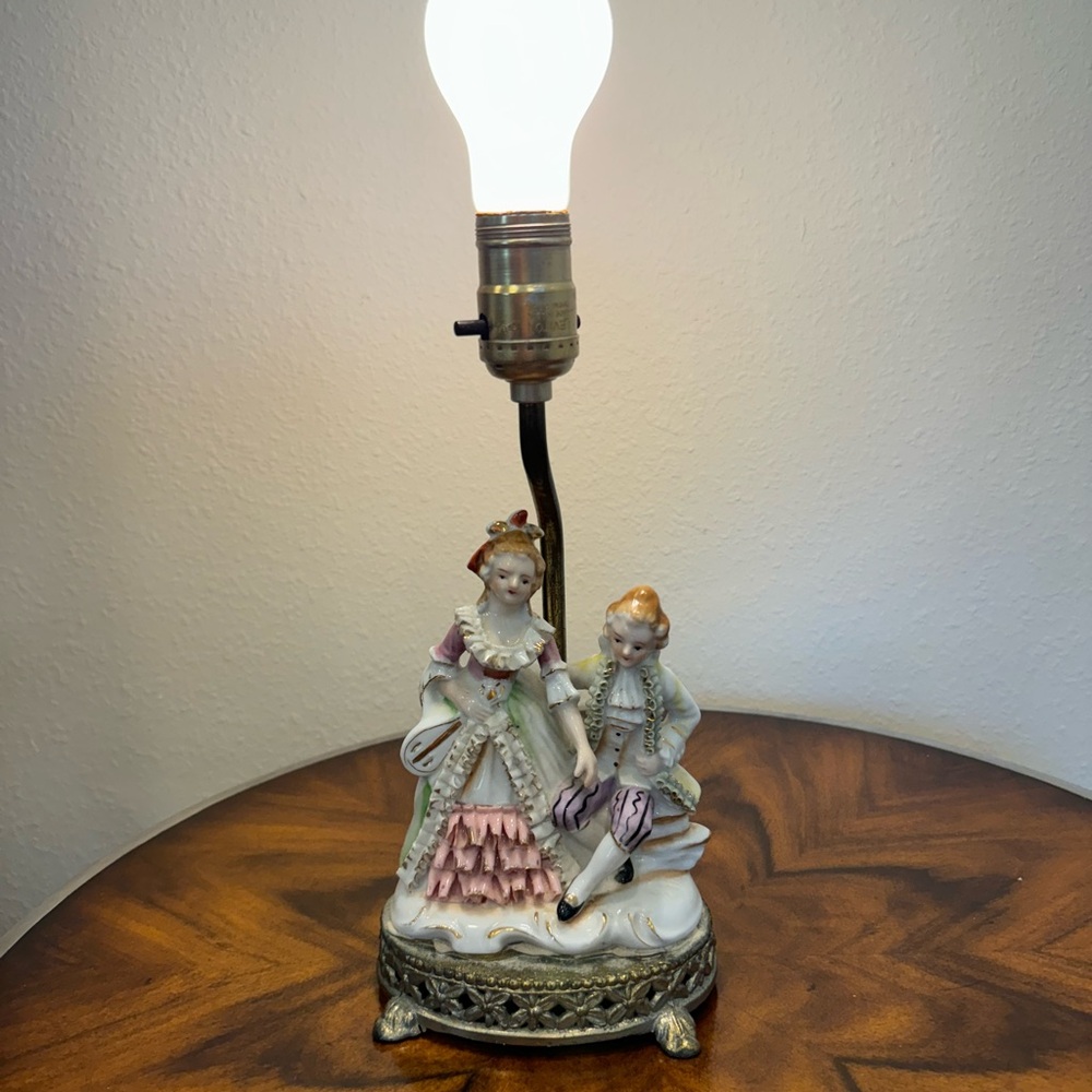 Vintage  German Porcelain Victorian Figural Table Lamp Young Couple Courting